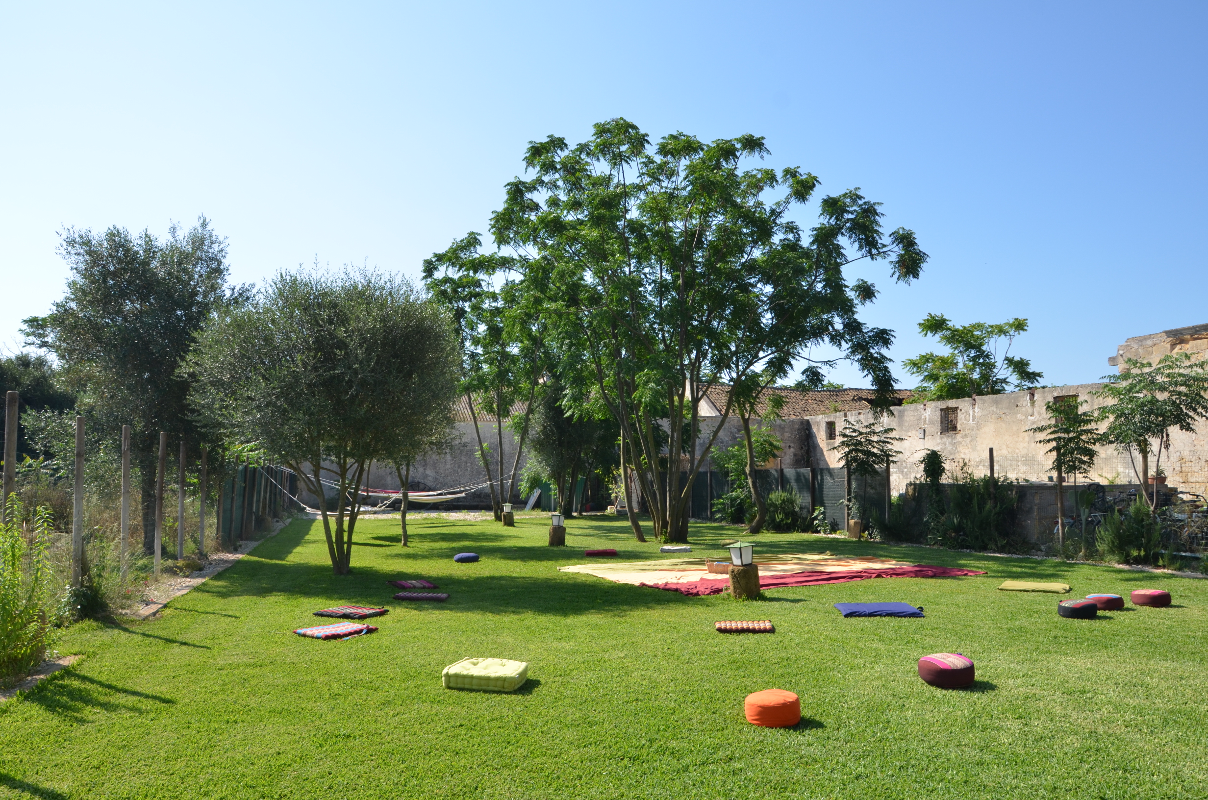 esterno corte e giardino (4)